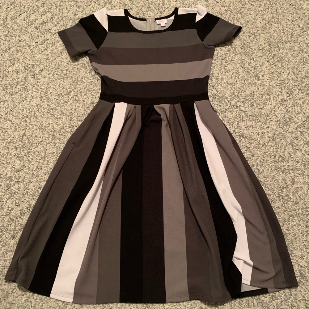 Lularoe Amelia Dress